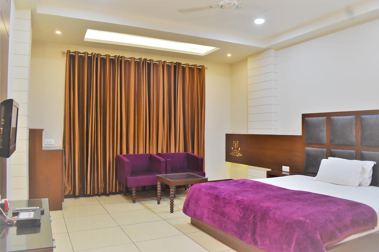 Hotel Ashish Continental Phagwara Exterior photo